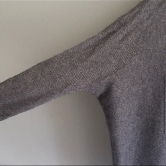 Zara Cashmere Oversized Batwing Sweater - Picture 4 of 8